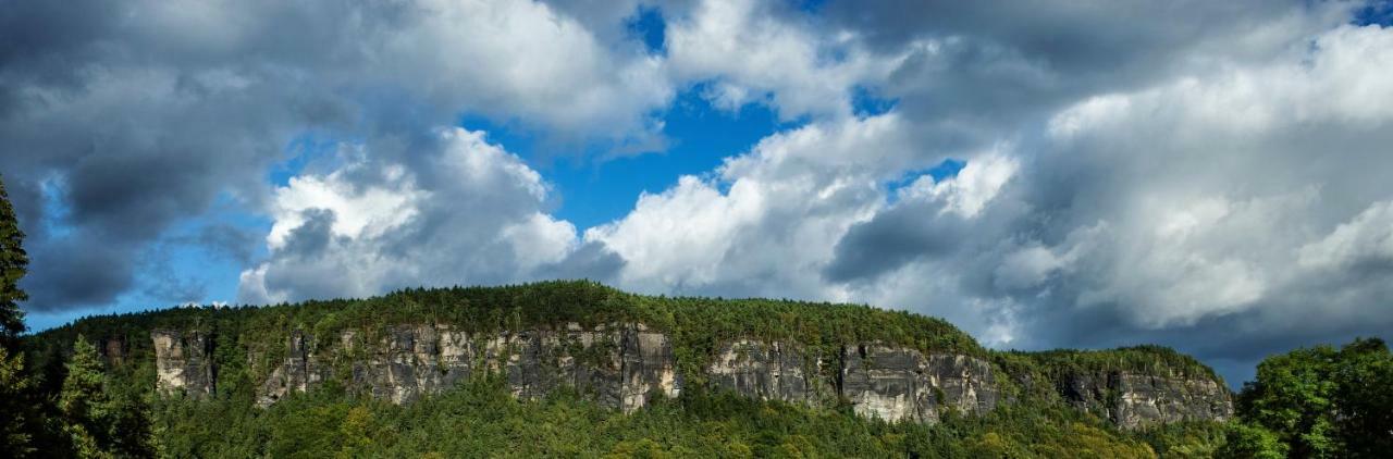ジェチーンU Kosti - Bohemian Switzerlandアパートメント エクステリア 写真