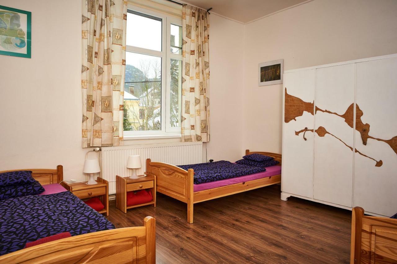 ジェチーンU Kosti - Bohemian Switzerlandアパートメント エクステリア 写真
